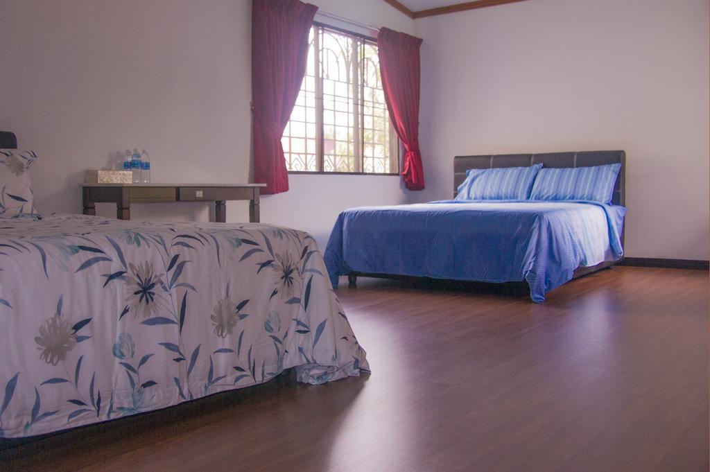 لاهاد داتو Bike And Tours Bed And Breakfast الغرفة الصورة