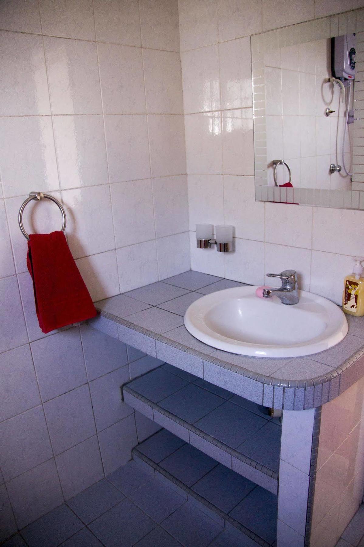 لاهاد داتو Bike And Tours Bed And Breakfast المظهر الخارجي الصورة