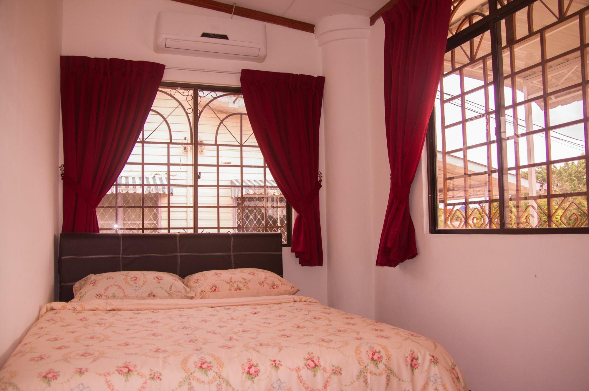 لاهاد داتو Bike And Tours Bed And Breakfast المظهر الخارجي الصورة